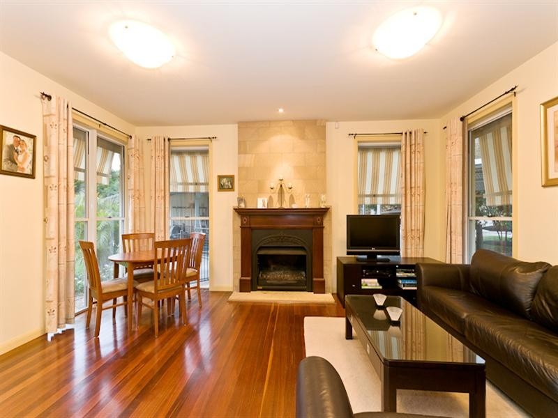 32 Castlewood Court, Samford QLD 4520