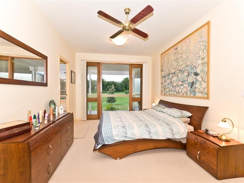 32 Castlewood Court, Samford QLD 4520