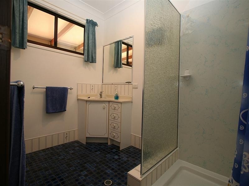 Clear Mountain QLD 4500