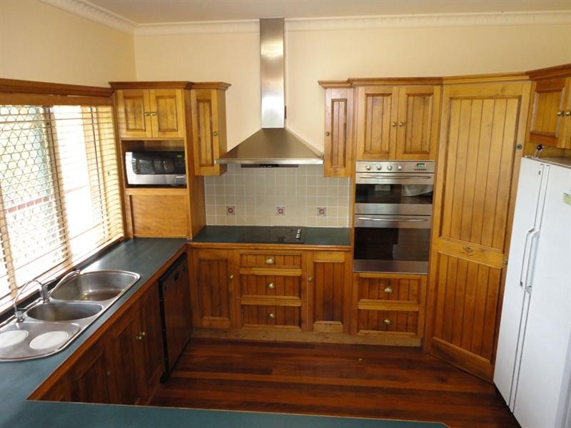 6 Ray Booker Court, Kobble Creek QLD 4520