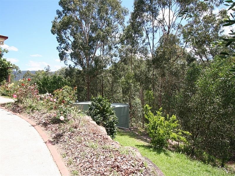 6 Ray Booker Court, Kobble Creek QLD 4520