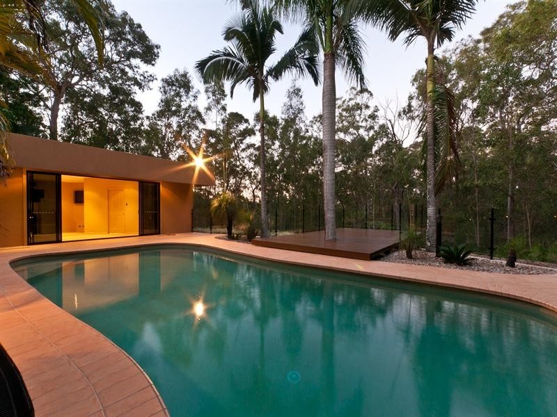 10 Henry Court, Cashmere QLD 4500