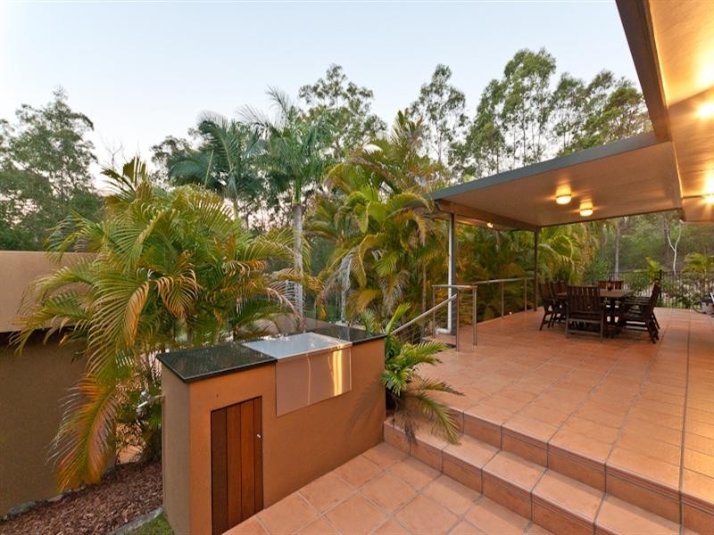 10 Henry Court, Cashmere QLD 4500