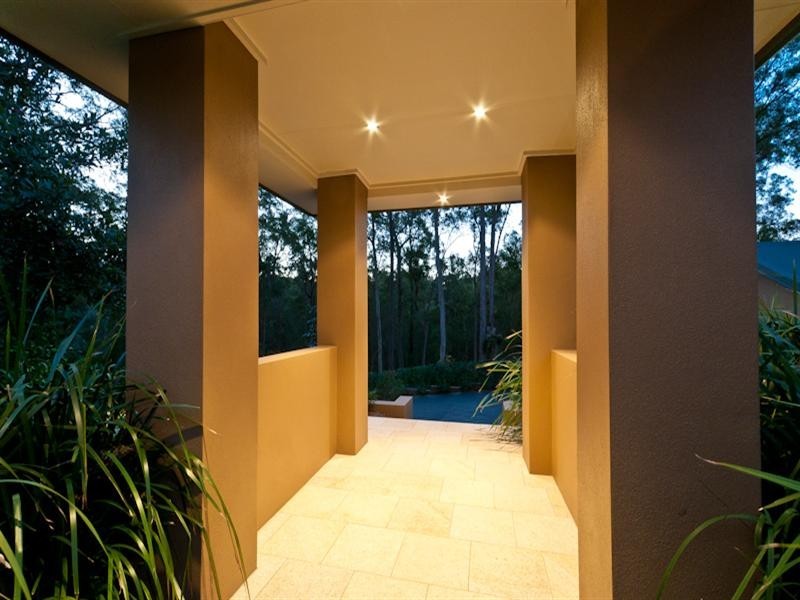 10 Henry Court, Cashmere QLD 4500