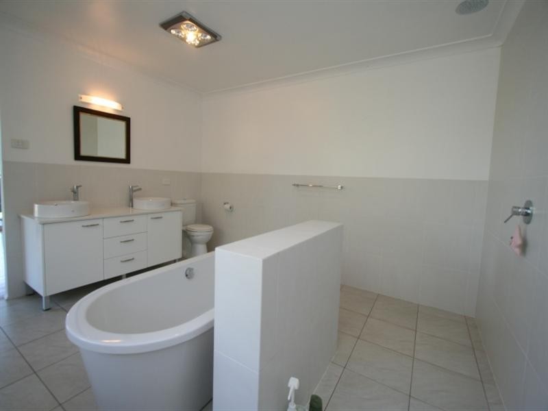 29 McDowalls Road, Samford QLD 4520