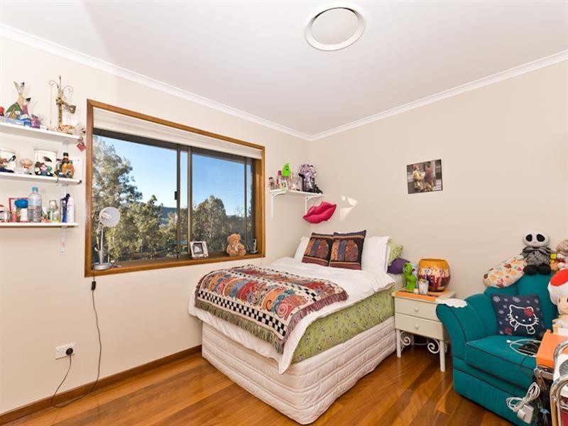 4 Mangifera Close, Wights Mountain QLD 4520