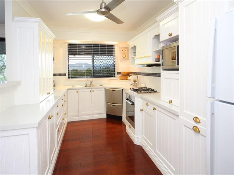 353 Camp Mountain Road, Samford QLD 4520