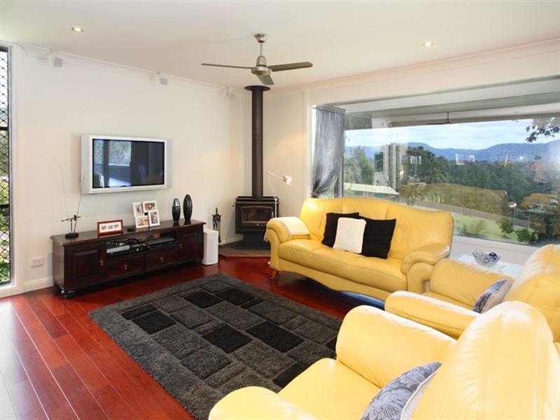 353 Camp Mountain Road, Samford QLD 4520