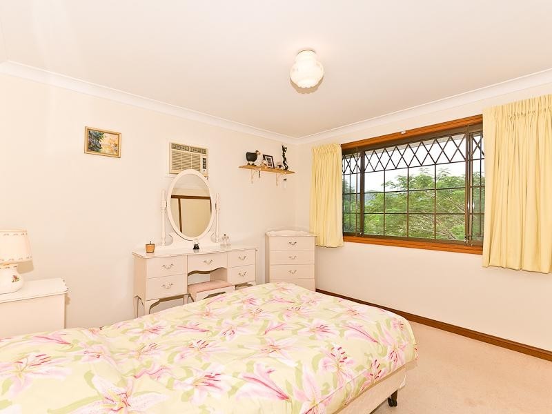 25 Westbourne Drive, Samford QLD 4520