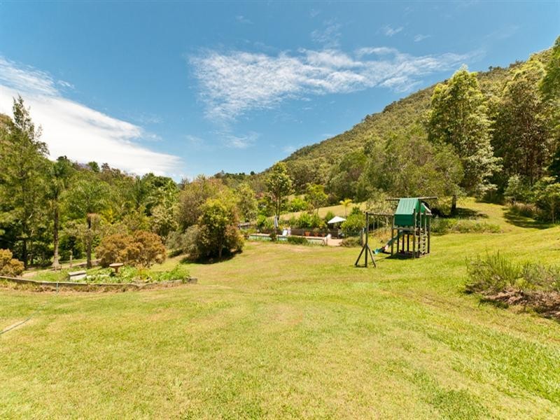 35 Woodfern Court, Samford QLD 4520