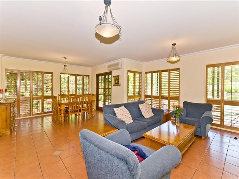 35 Woodfern Court, Samford QLD 4520