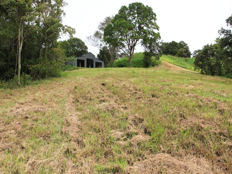 Clear Mountain QLD 4500