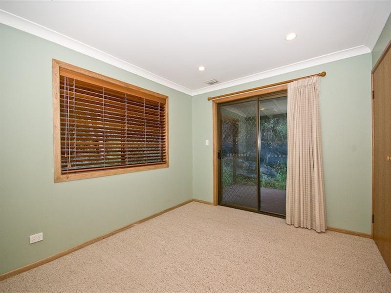 27 Nullamanna Road, Samford QLD 4520