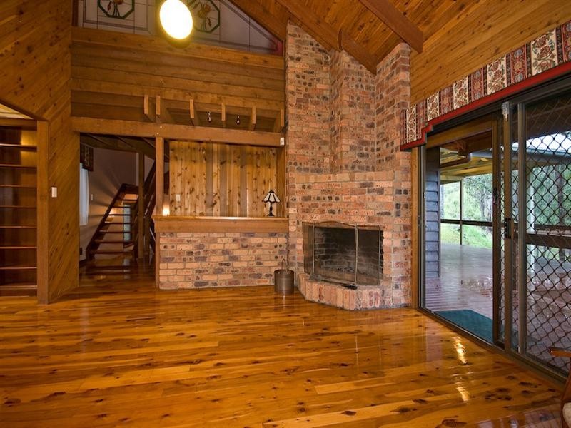 27 Nullamanna Road, Samford QLD 4520