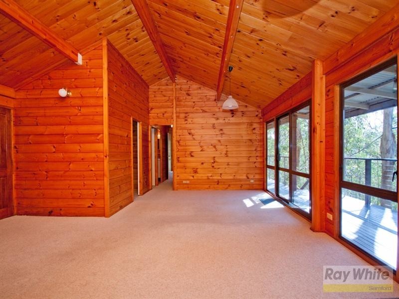 28 Buranda Road, Clear Mountain QLD 4500