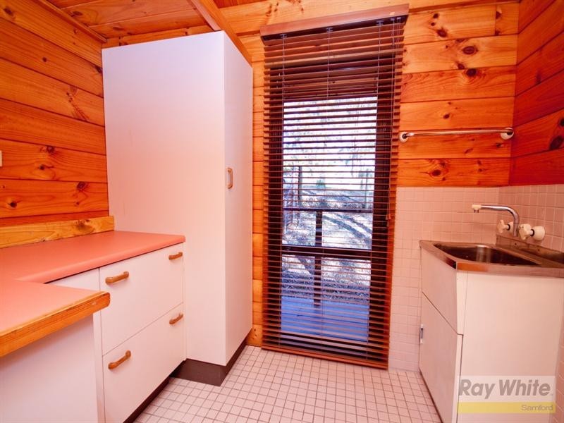 28 Buranda Road, Clear Mountain QLD 4500