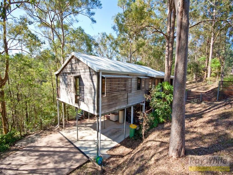 28 Buranda Road, Clear Mountain QLD 4500