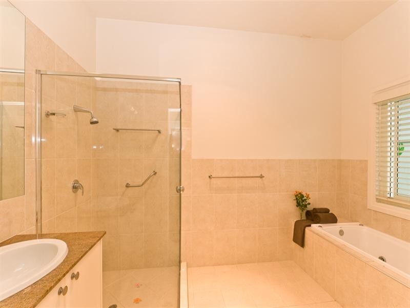 200 Andrew Road, Samford QLD 4520