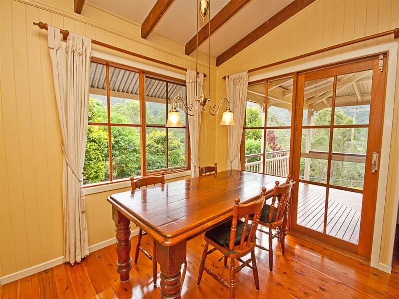 273 Foggs Road, Samford QLD 4520