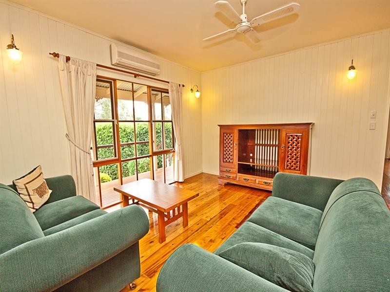 273 Foggs Road, Samford QLD 4520