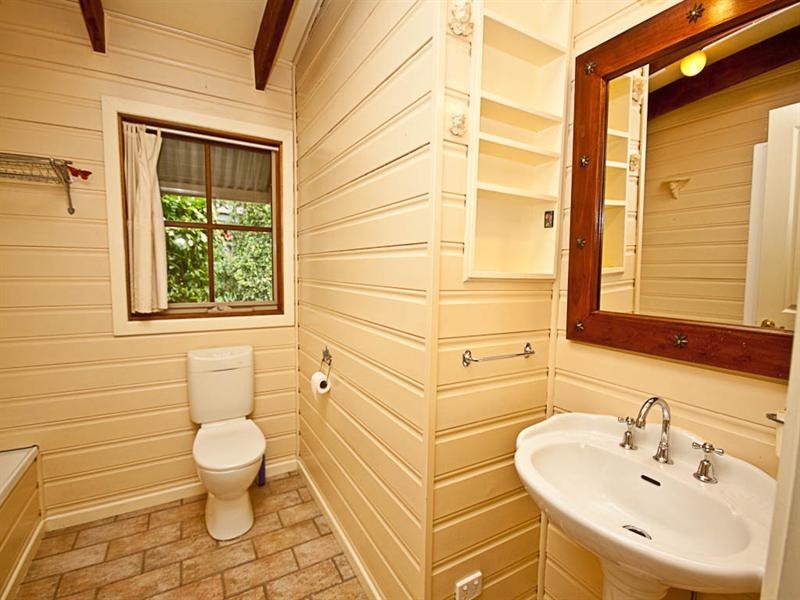 273 Foggs Road, Samford QLD 4520