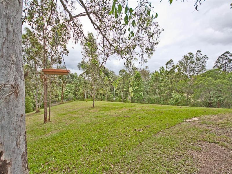 273 Foggs Road, Samford QLD 4520