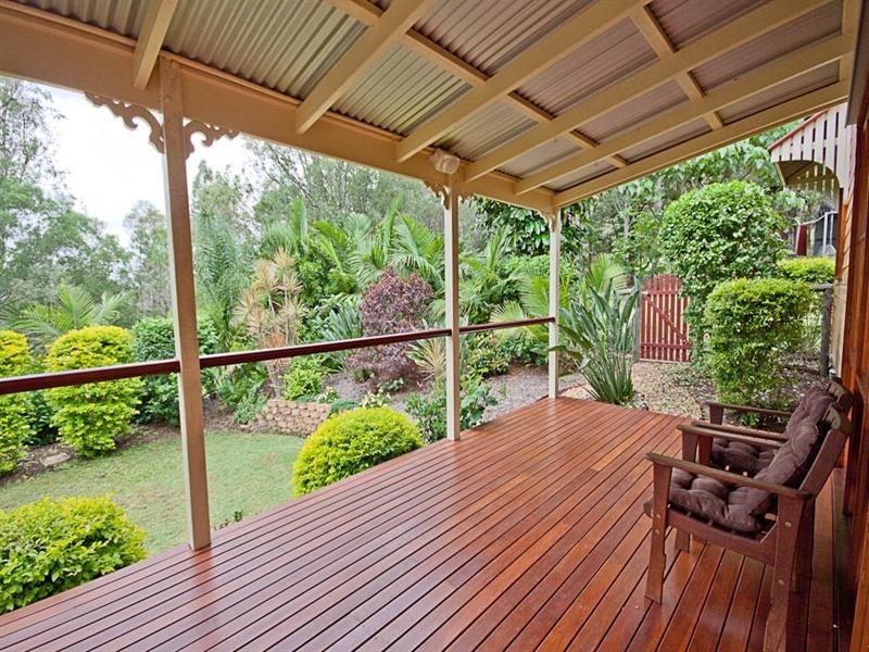 273 Foggs Road, Samford QLD 4520