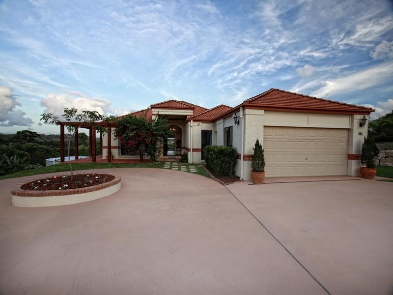 11 Autumnwood Court, Samford QLD 4520