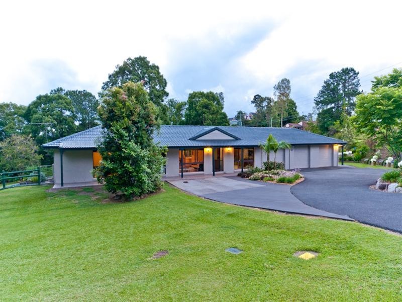 1 Jancy Court, Samford Valley QLD 4520