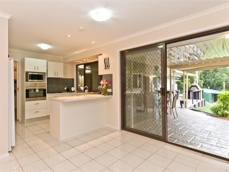 1 Jancy Court, Samford Valley QLD 4520