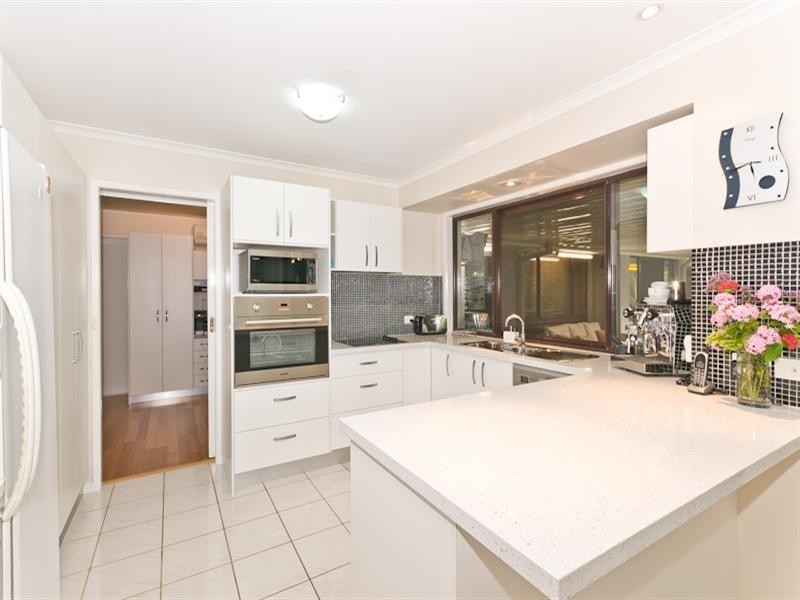 1 Jancy Court, Samford Valley QLD 4520