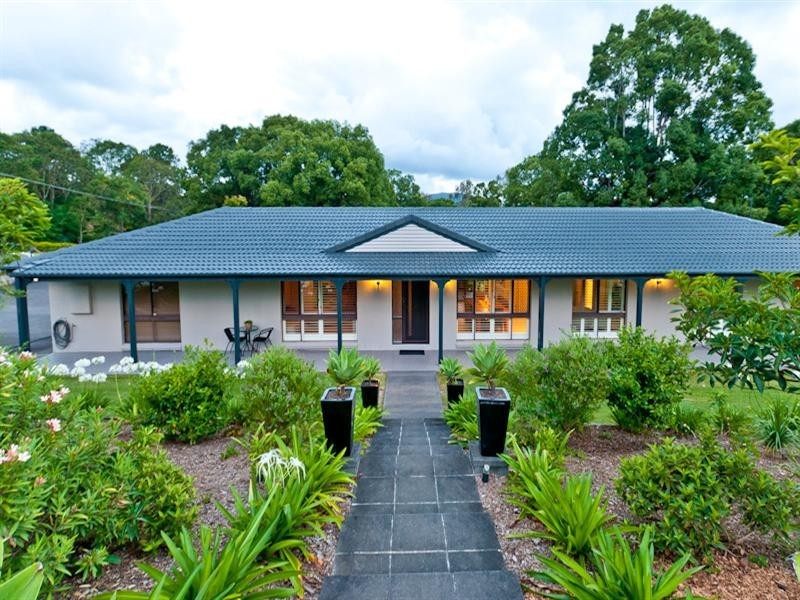 1 Jancy Court, Samford Valley QLD 4520