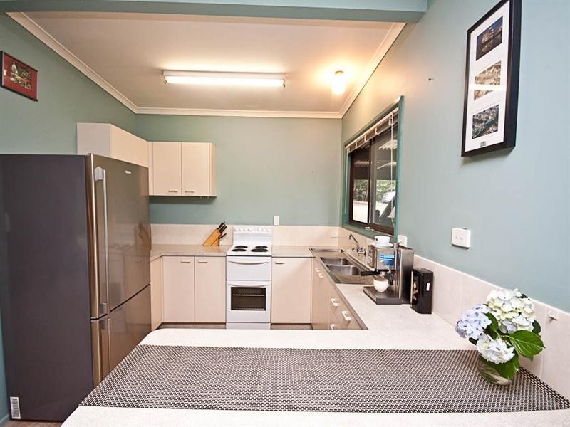 1858 Mt Glorious Road, Mount Glorious QLD 4520