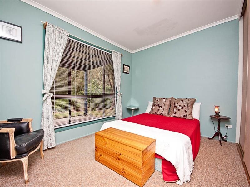 1858 Mt Glorious Road, Mount Glorious QLD 4520