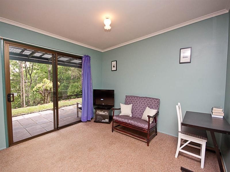 1858 Mt Glorious Road, Mount Glorious QLD 4520