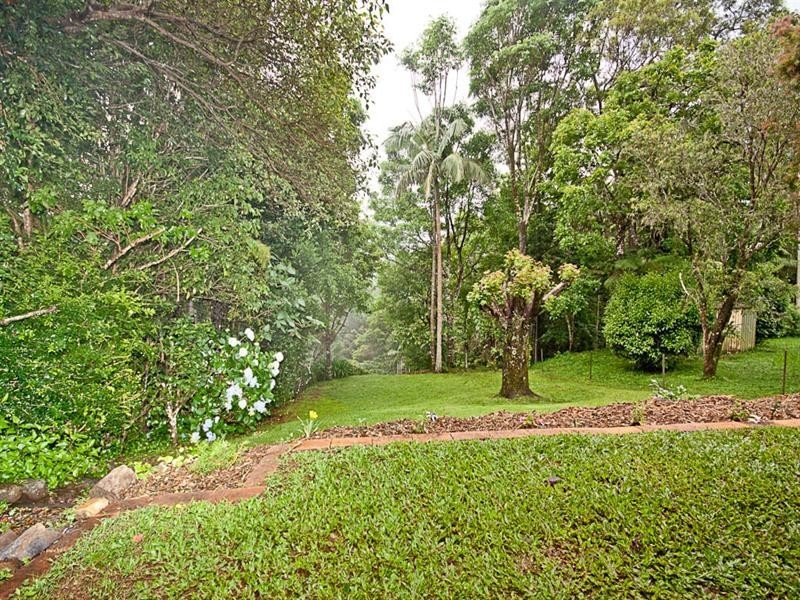 1858 Mt Glorious Road, Mount Glorious QLD 4520