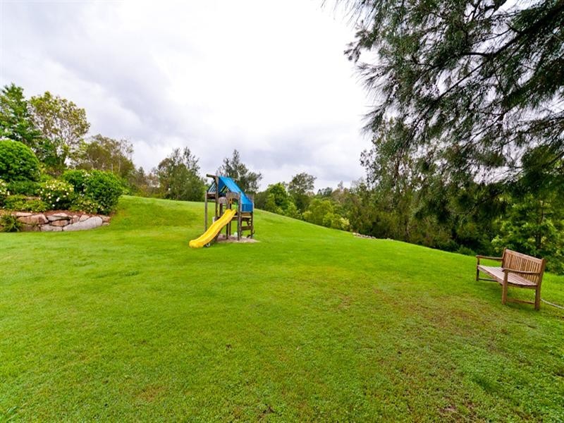 40 Greggs Road, Samford QLD 4520