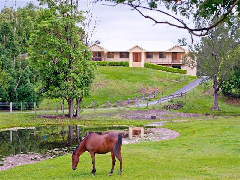 40 Greggs Road, Samford QLD 4520