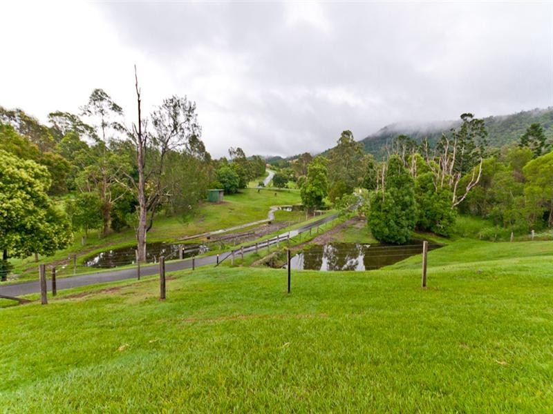 40 Greggs Road, Samford QLD 4520