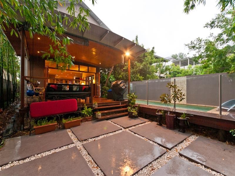 13 Christian Street, Clayfield QLD 4011