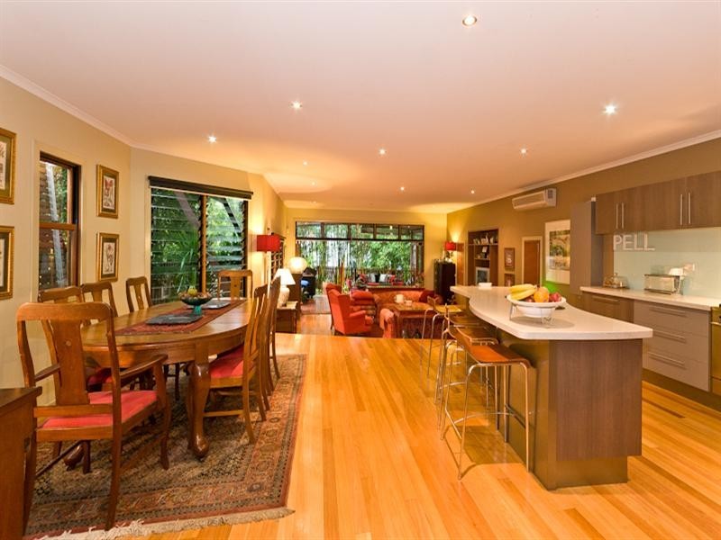13 Christian Street, Clayfield QLD 4011
