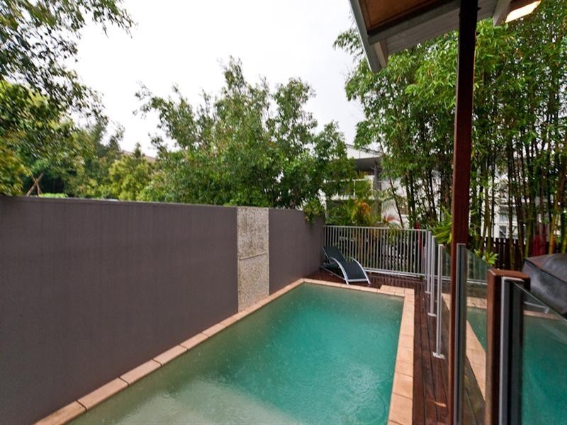 13 Christian Street, Clayfield QLD 4011
