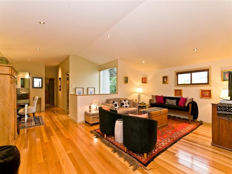 13 Christian Street, Clayfield QLD 4011
