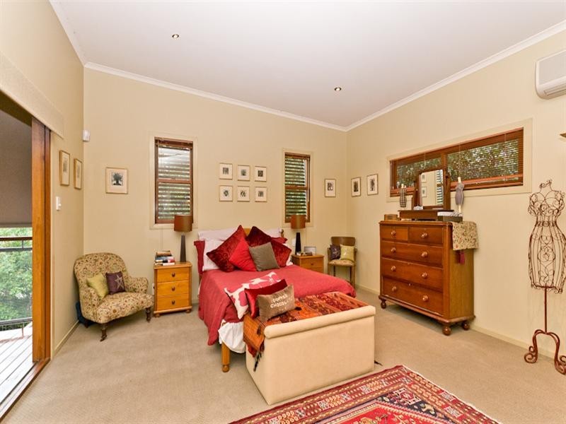 13 Christian Street, Clayfield QLD 4011