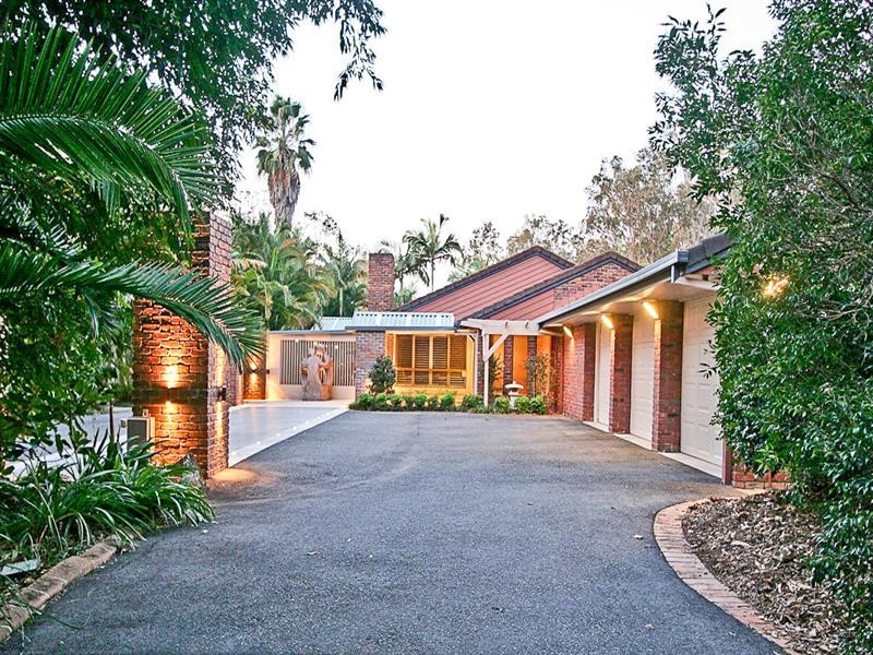 10 Brunswick Place, Wights Mountain QLD 4520