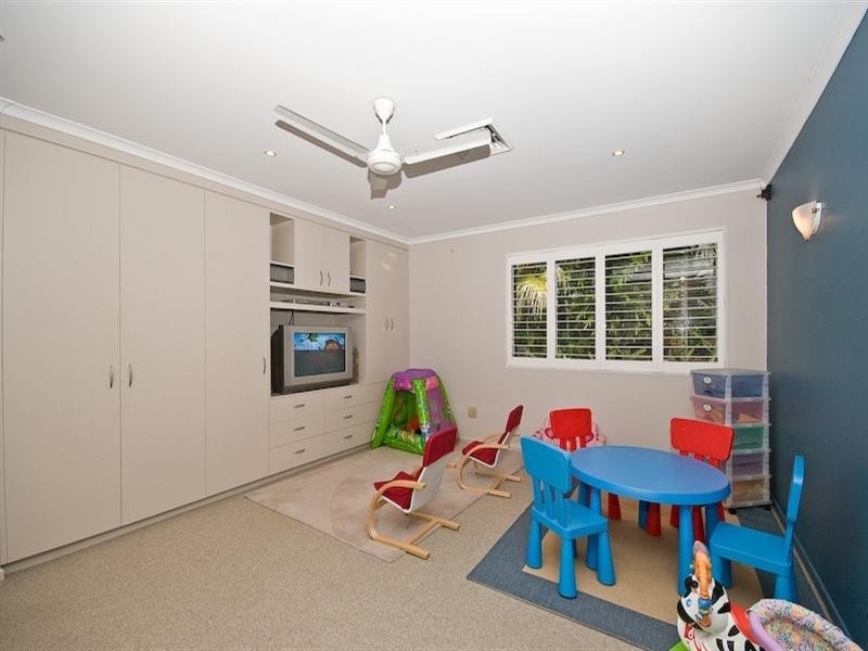 10 Brunswick Place, Wights Mountain QLD 4520