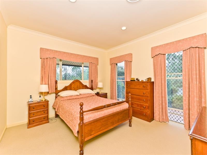 Camp Mountain QLD 4520