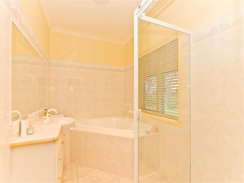 Camp Mountain QLD 4520