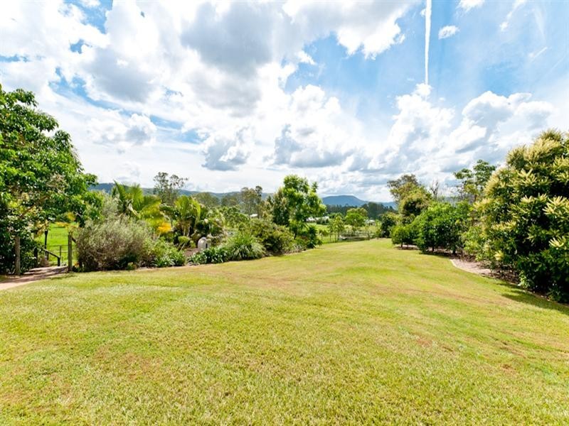 Camp Mountain QLD 4520