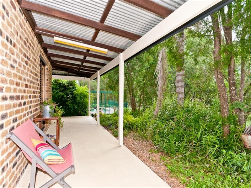 3 Arnan Court, Samford Valley QLD 4520